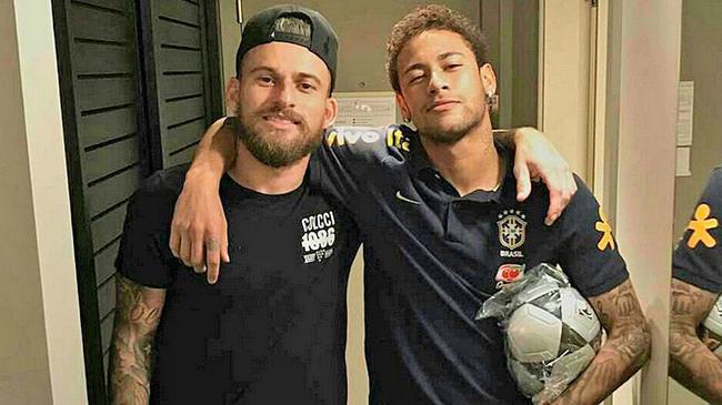 他们的外线 他们的外线