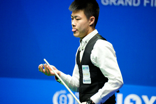 出惊人表现 出惊人表现